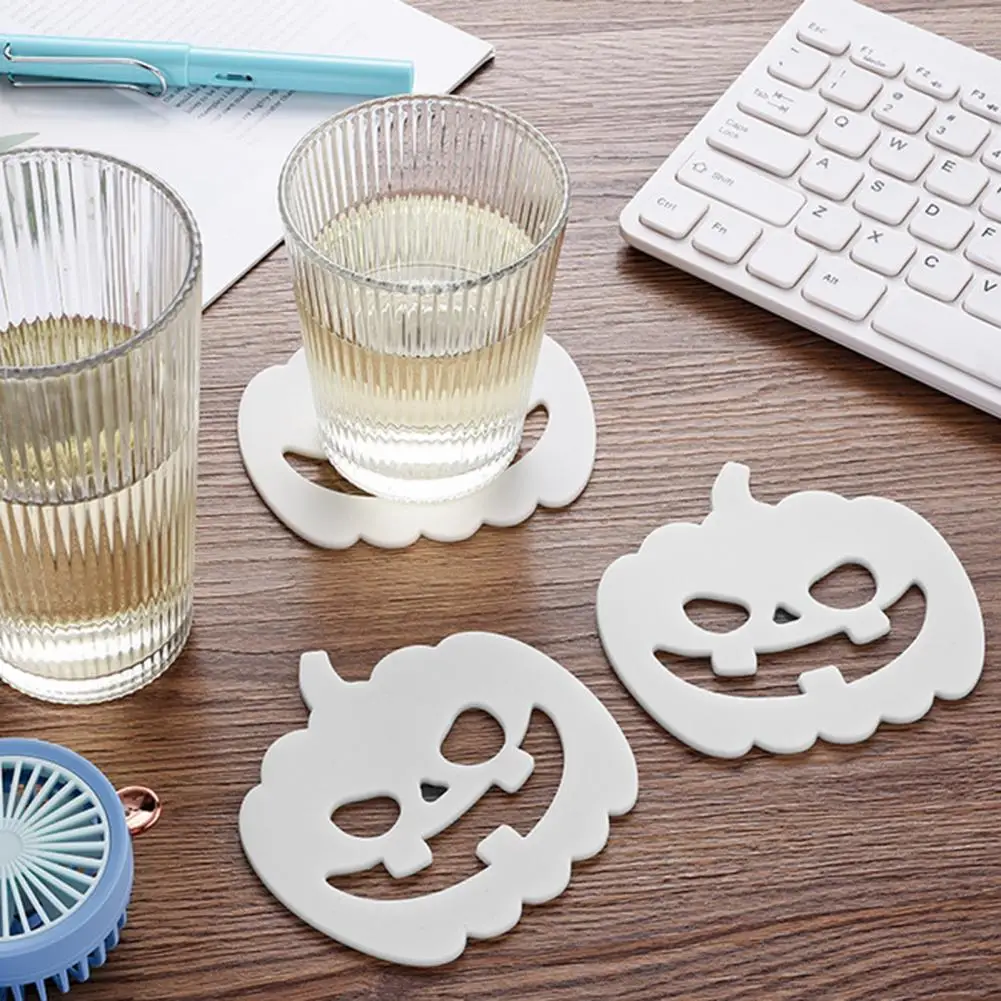 

Halloween Party Decorations Spooky Durable Halloween Pumpkin Coasters Placemats for Home Party Decoration Heat-resistant