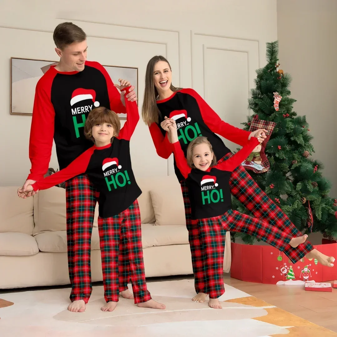 thumbnail image 2 of Nuevo conjunto de pijama con estampado de letras de Navidad 2024, conjuntos a juego para padres e hijos, traje de 2 piezas de manga larga, mameluco para bebé y perro, aspecto familiar, 2 of 5