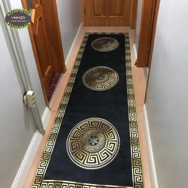 

Modern Black Gold Striped Carpet Children's Play Kitchen Bathroom Non-slip Mat Home Living Room and Bedroom Dustproof Carpet