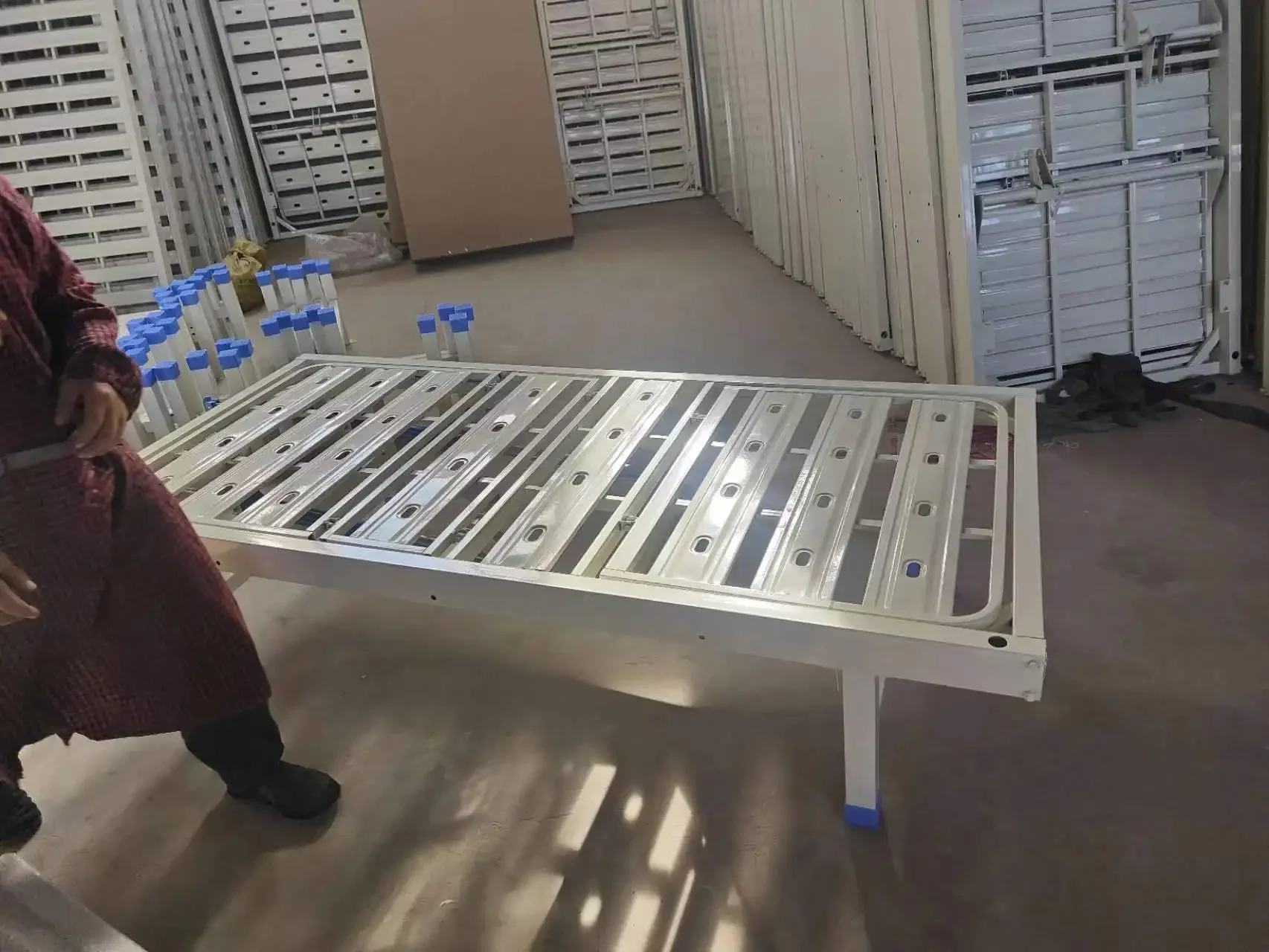 

Convenient bed, side double arm back up liftingaesthetic