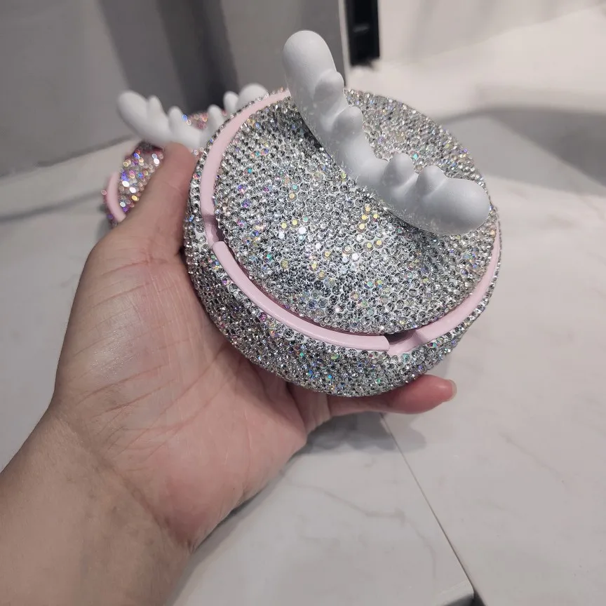

Ceramic Rhinestones Ashtray with Lid Smokeless Ash Holder Cute Cartoon Antlers Handmade with Lid Hotel Living Room Bar Decor