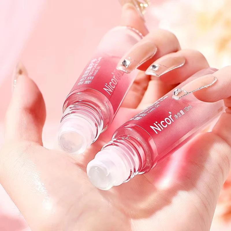 Hand Oil , Natural Ingredients for Hand Moisturizing and Nourishing, Glass Oil