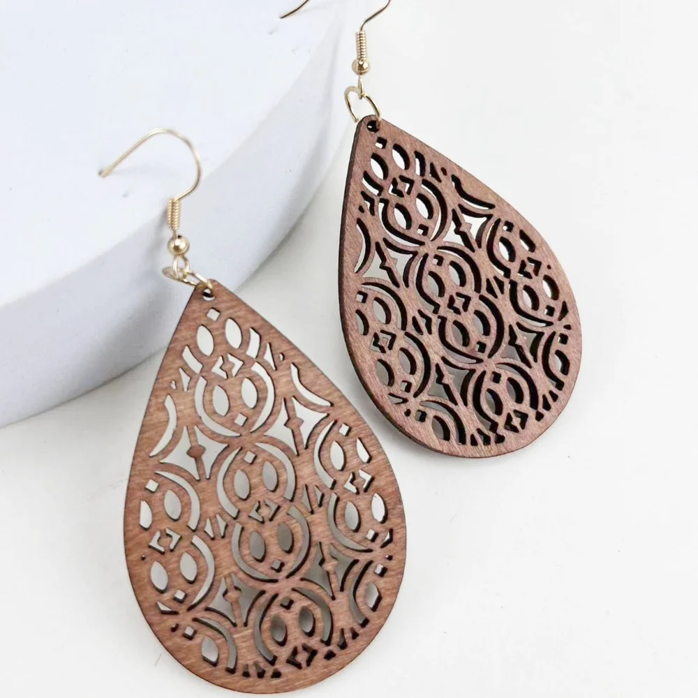 Новые модные женские деревянные серьги-капли, кружевные резные серьги, ювелирные изделия, подарок, серьги