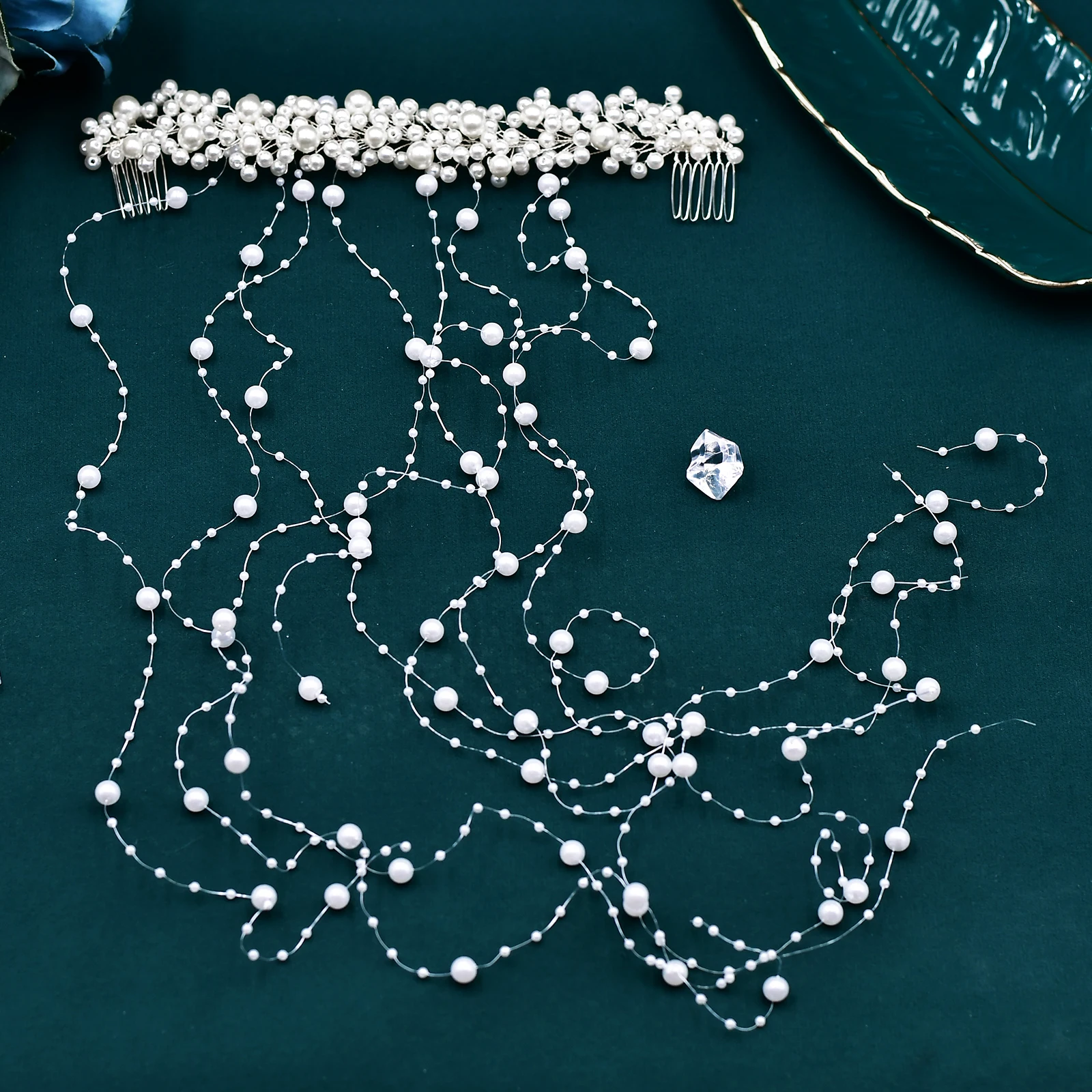 Elegant Bride Pearl Hair Comb Tassel Beads Wedding Hair Accessories Bridal Tiara Bachelorette Party Decoration Headdresses HP600