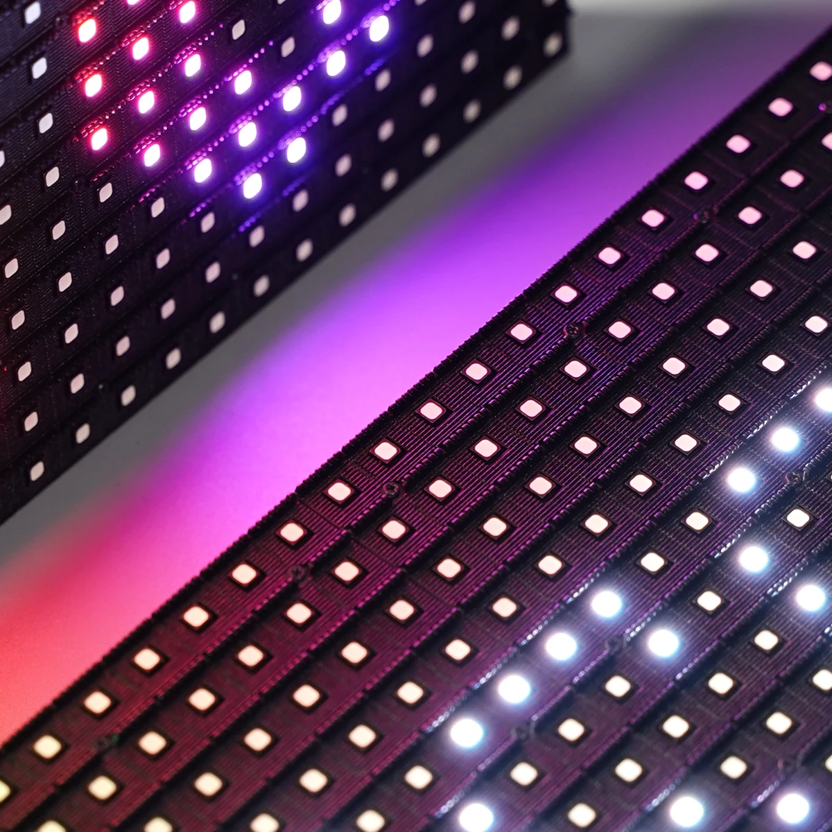 야외용 P10 10mm 1/2 스캔 SMD 3-in-1 풀 컬러 LED 비디오 스크린 모듈 고휘도 320mmx160mm HUB75 포트