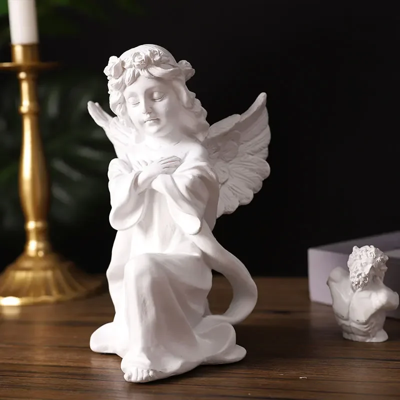 

Nordic style small angel sculpture model prayer, simple and luxurious office model room decoration handicraft gifts