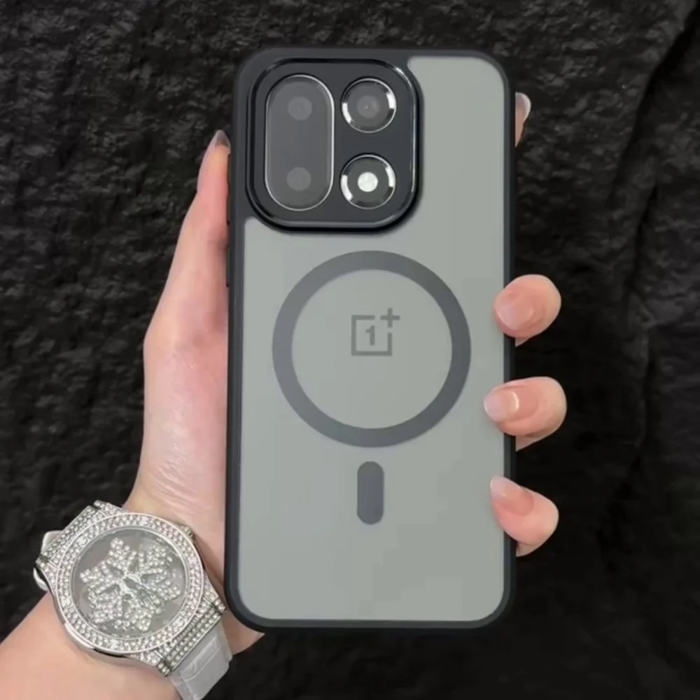 Matte Magnetic Wireless Charging Phone Case with Non-Slip Bumper