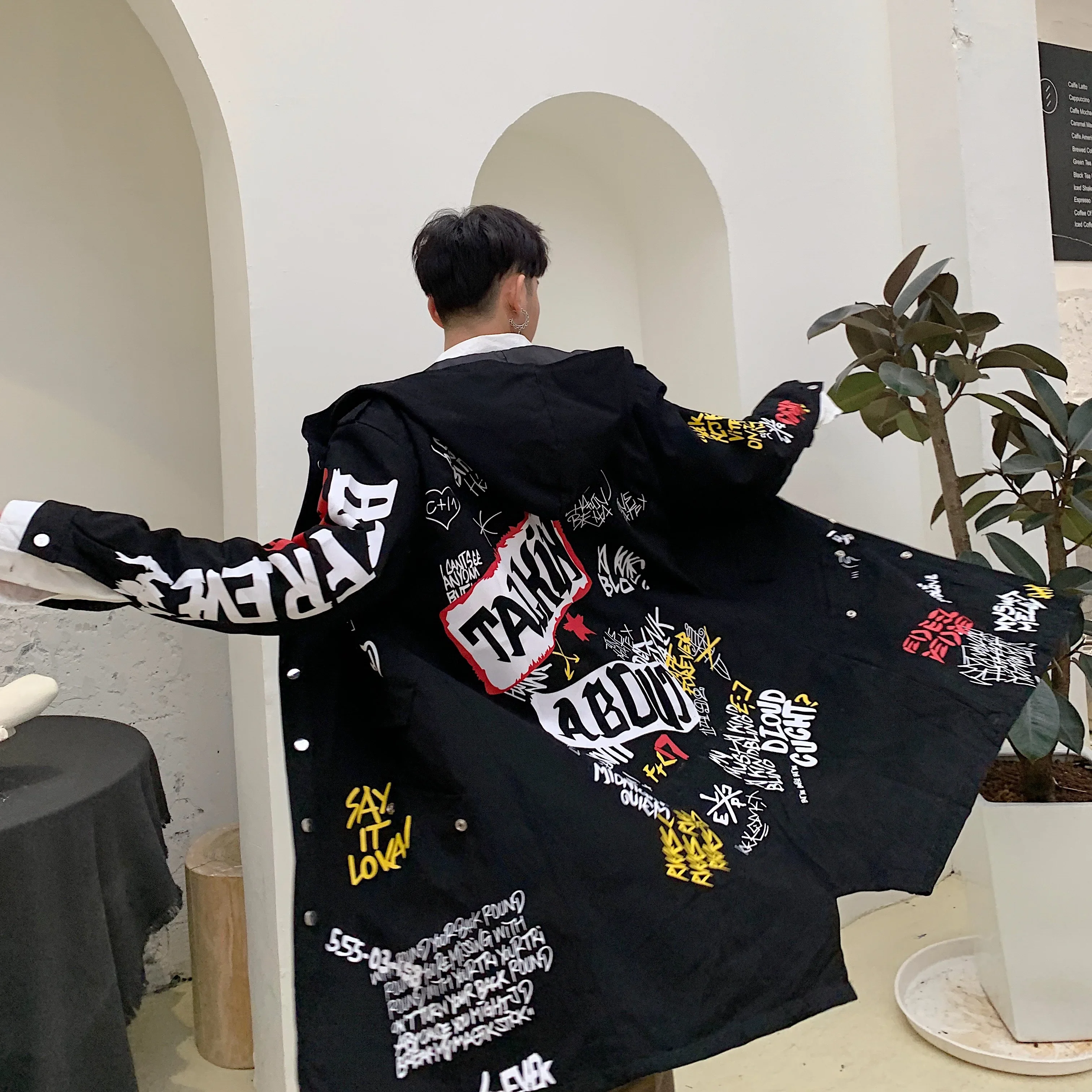 

Letter Print Jacket for Men, Graffiti Trench Coat, Hip Hop Clothing, Teen Autumn Fashion Trend, Harajuku Streetwear, Long Windbr