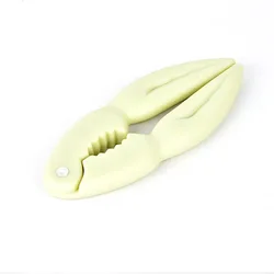 Enhanced Seafood and Nut Sheller Tool for Convenient Kitchen Use (GREEN)