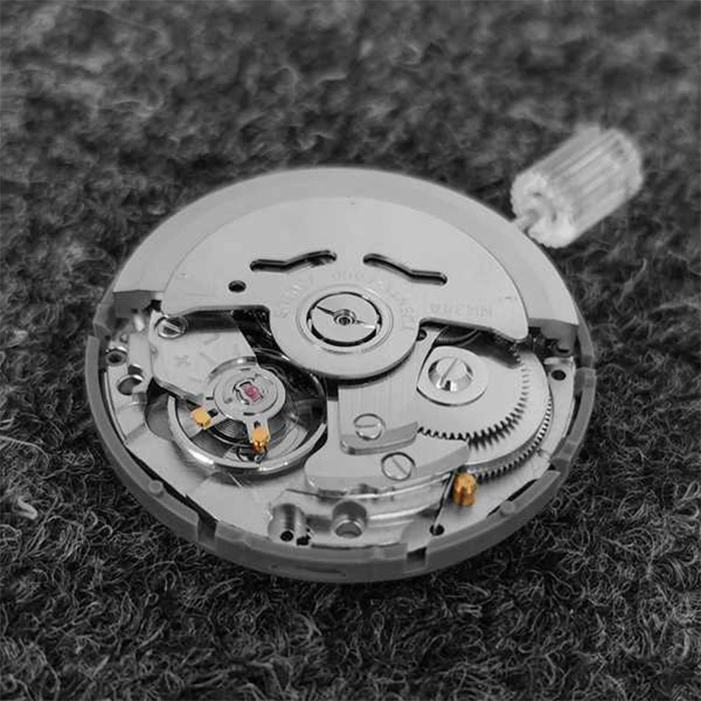 Mechanical Watch Movement Watch Movement Corgeut Original GMT Japan24 Jewels NH34 4R34 4 Hands Date Automatic Mechanical Movement High Accuracy Winding Accessoires Reloj