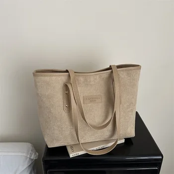 Nuova borsa semplice Borsa tote in velluto a coste di grande capacità Borsa per pendolari semplice Borsa a tracolla con texture comoda e versatile