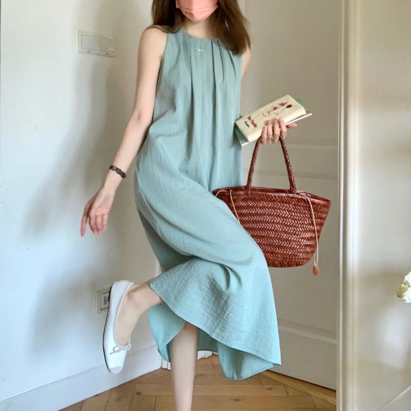 

Fashion Spring Summer Women Green Pleated Big Size Long Dress Polyester material Round Neck Sleeveless Loose Fit
