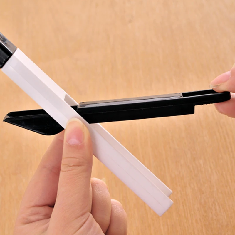 Window Groove Cleaning Brush 4