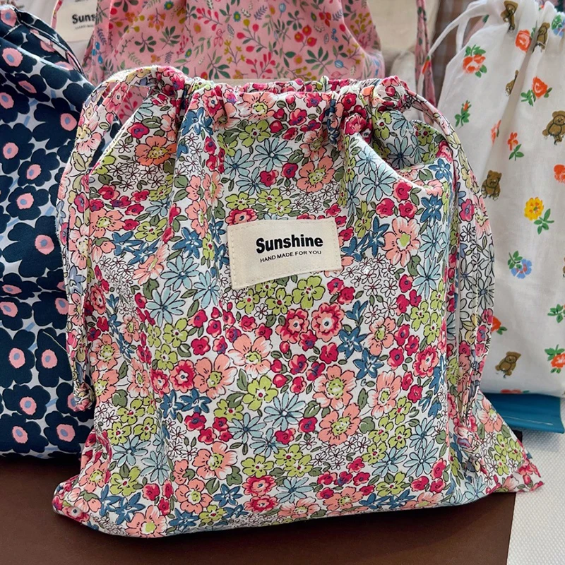 Floral Print Travel Drawstring Bag - Portable Cotton Organizer for Underwear, Socks, and Makeup