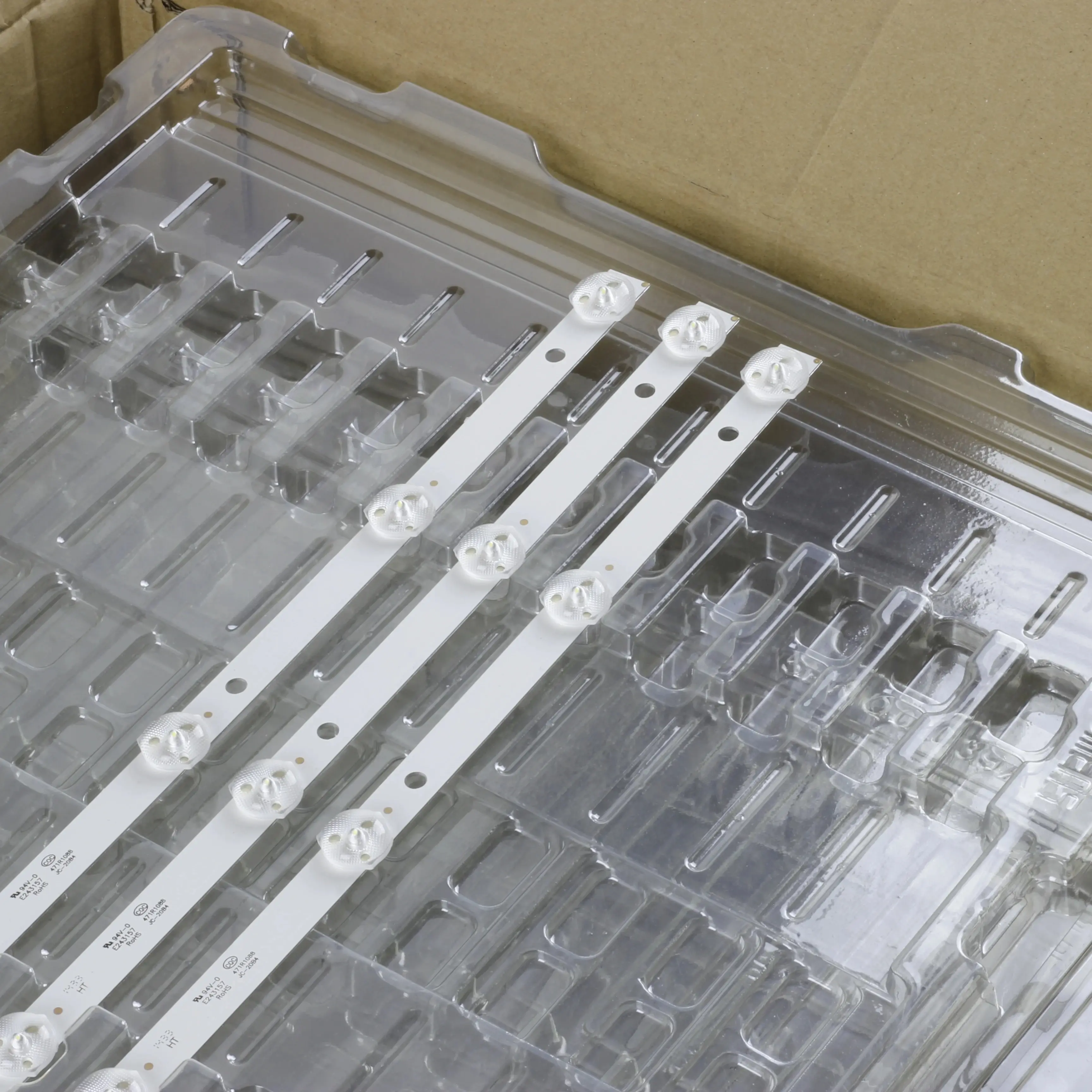 FLTV-32K120T LED Ʈ Ʈ, 8LED, LE32D59, 32PFL3045, K320WD, 4708-K320WD-A2213K01, A4213K01, 32LE3181, 32LE5161D, 32