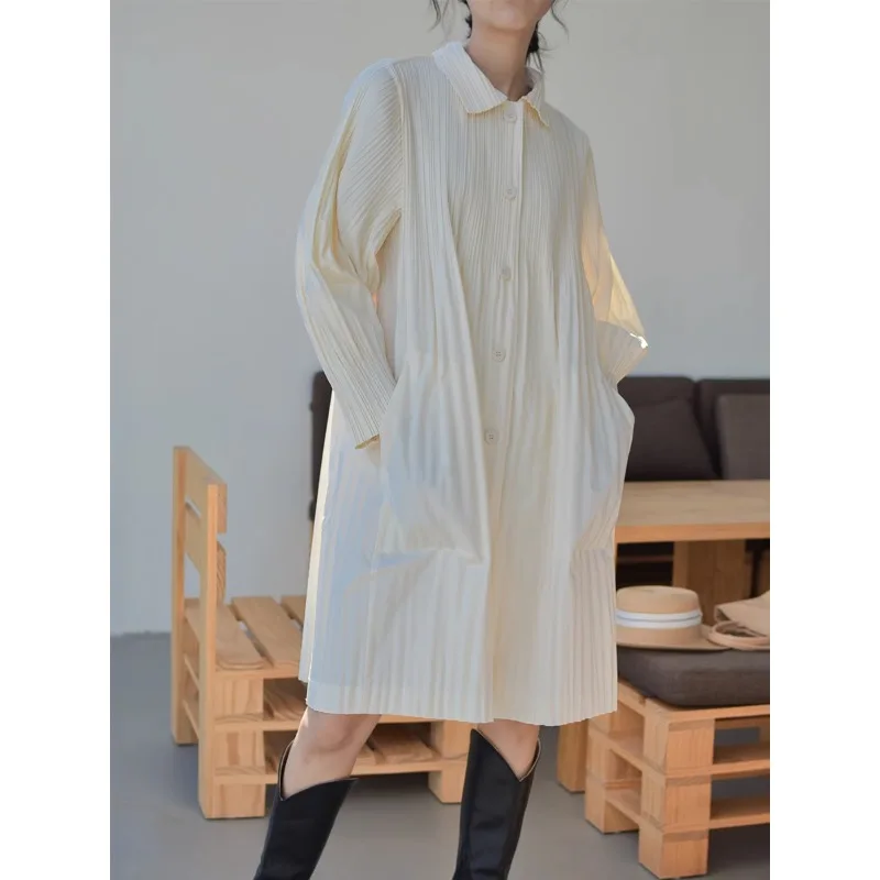 

GGHK Pleated Light Luxury White Women's Trench Lapel Single Breasted Retro Long Thin Coat Fall 2023 Fashion Women Clothing