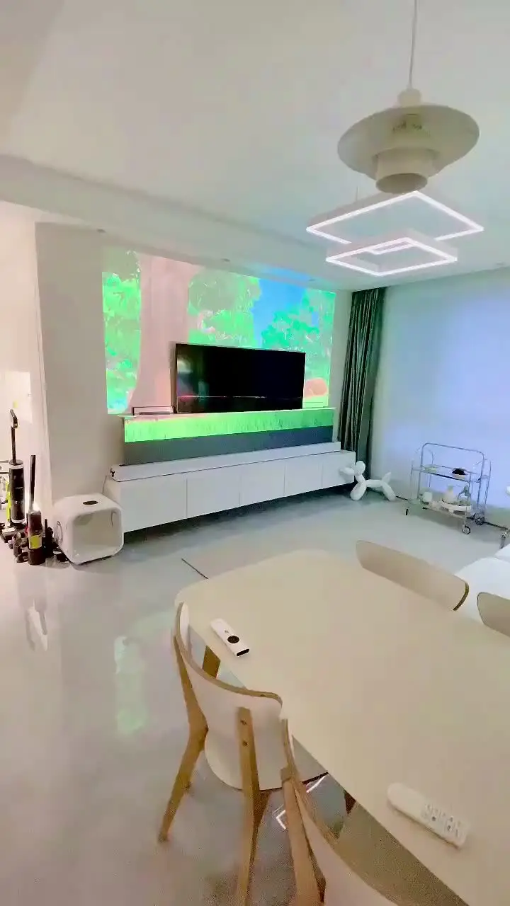 Электрический моторизованный проекционный экран XSTROMSON 100-150 дюймов 4K черный