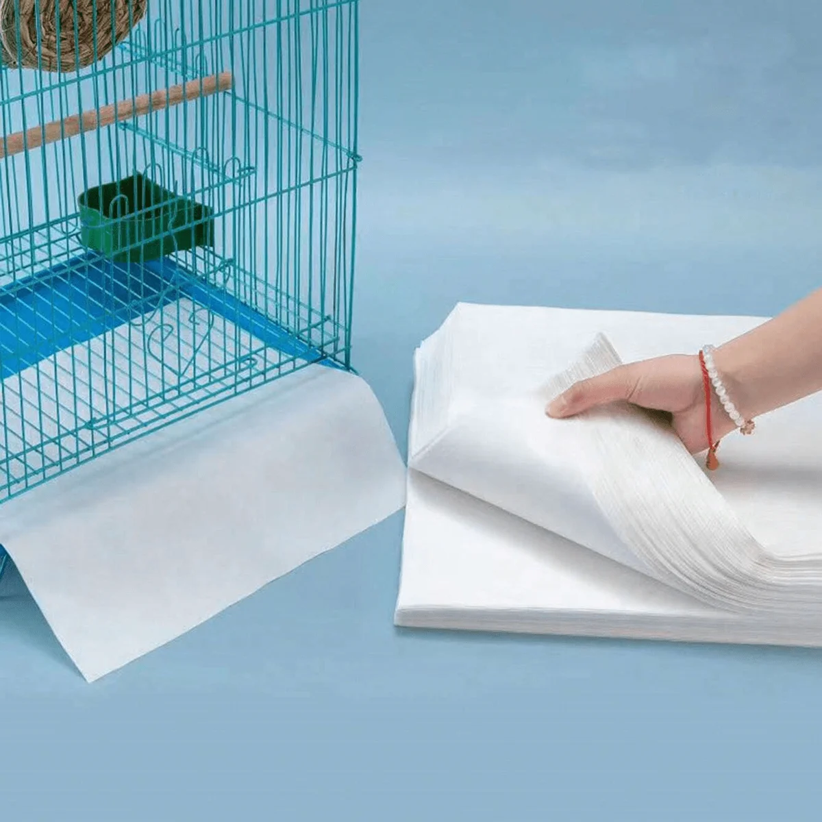 Disposable Bird Cage Liner Papers, Absorbent Non-Woven Polyester Fiber Parrot Cage Mat, Easy Clean-Up for Bird Cages 10-Pack bird cage accessories bird cage