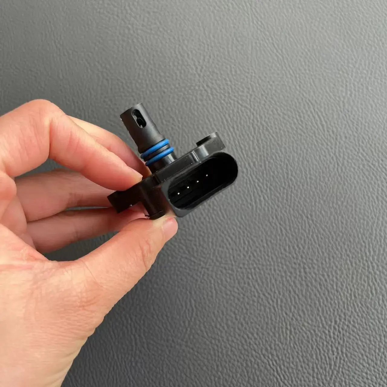 For VW Golf MK3 MK4 Vento Bora Polo New Intake Manifold Pressure Sensor 16V 036906051 036 906 051