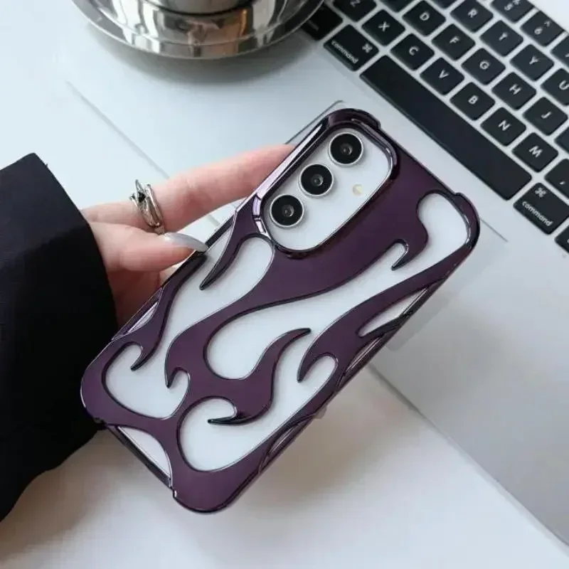 Custodia morbida alla moda con motivo a fiamma sottile e cava per Samsung Galaxy S24 Ultra S23 S22 A55 A16 A54 A06 A15 A14 Cover antiurto 3D_voghion.com