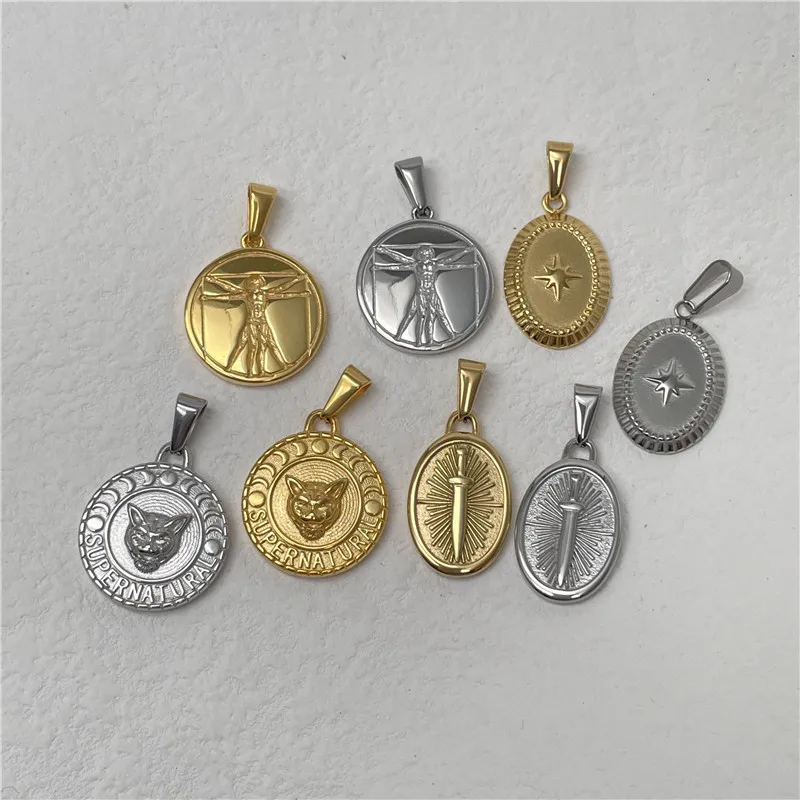 Alexander Castle Medalla De Oro Macizo De 9 Quilates Con Colgante De San Cristóbal – Con Caja De Regalo Para Joyas – Grabado «Saint Christopher Protect Us», Oro Amarillo
