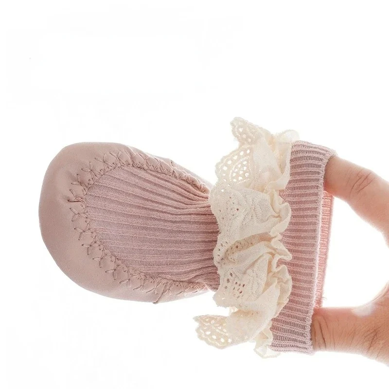 New Baby Ruffle Socks with Rubber Soles Infant Sock Newborn Autumn Children Floor Lace Flowers Shoes Anti Slip Soft Sole Sock