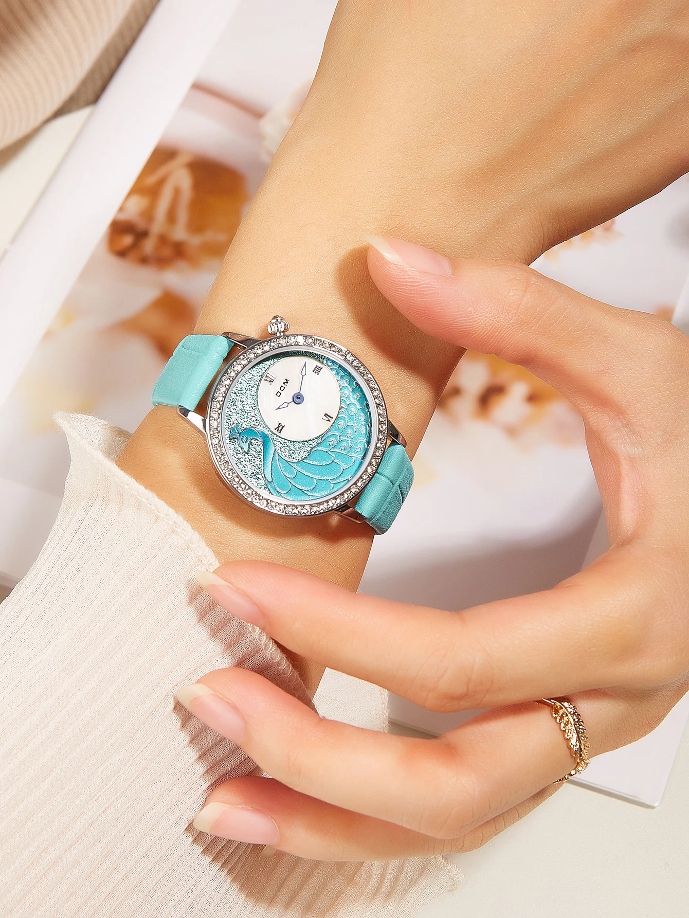 DOM Women's Watch Women's Quartz Watch Waterproof Round Dial Retro Bracelet Leather Watch Women's Girls Watch G-1597L