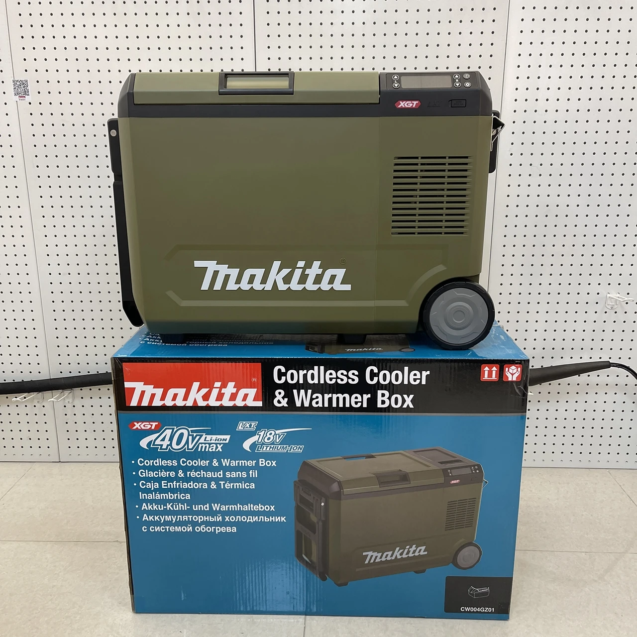 Makita CW004 Rechargeable Hot and Cold Dual Use Insulation Box 29L Vehicle mounted 220V Power Supply 18V40V Universal body only vehicle audio modification 12v class class d mono channel mp1500w car power amplifier pushing dual voice coil subwoofer