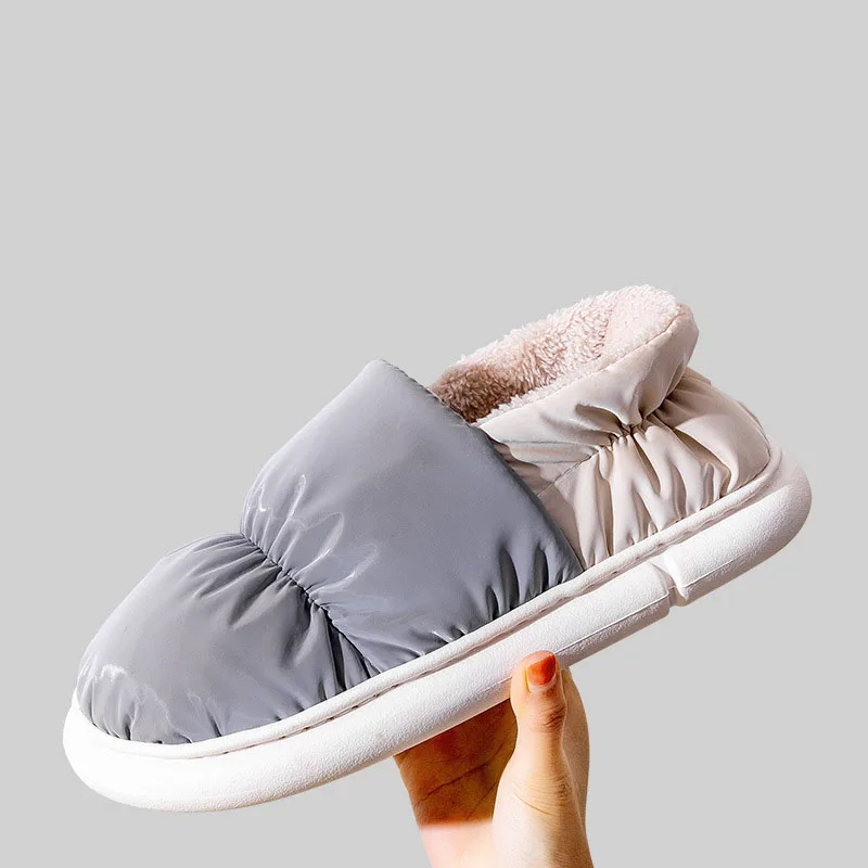Cozy Winter Toast Plush Slippers - Warm Non-Slip Indoor Shoes