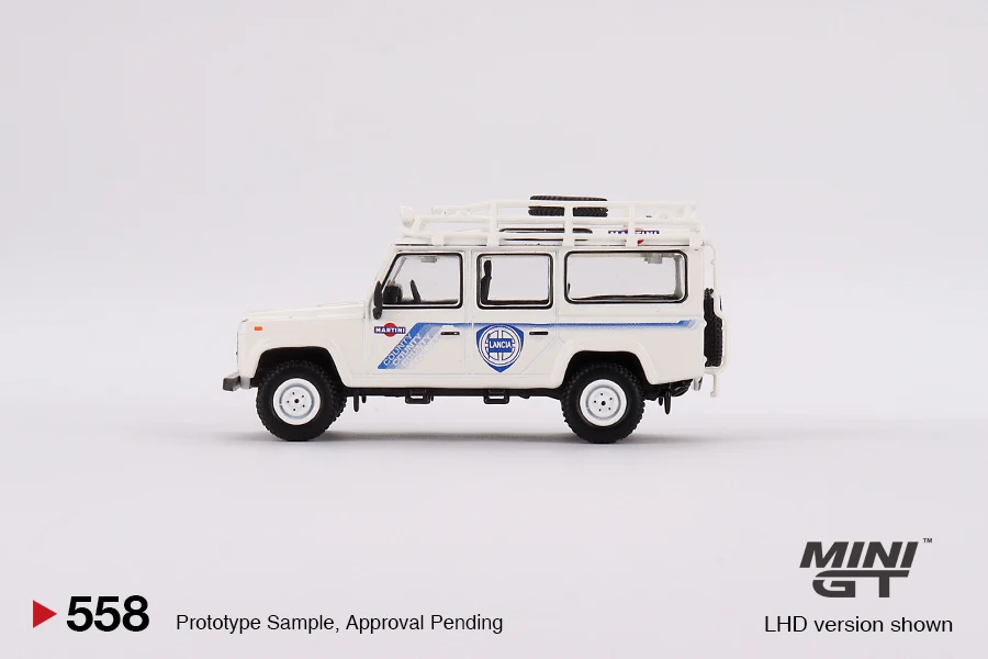 

Мини GT 1:64 Land Defender 110 1991 Martini гоночная модель автомобиля