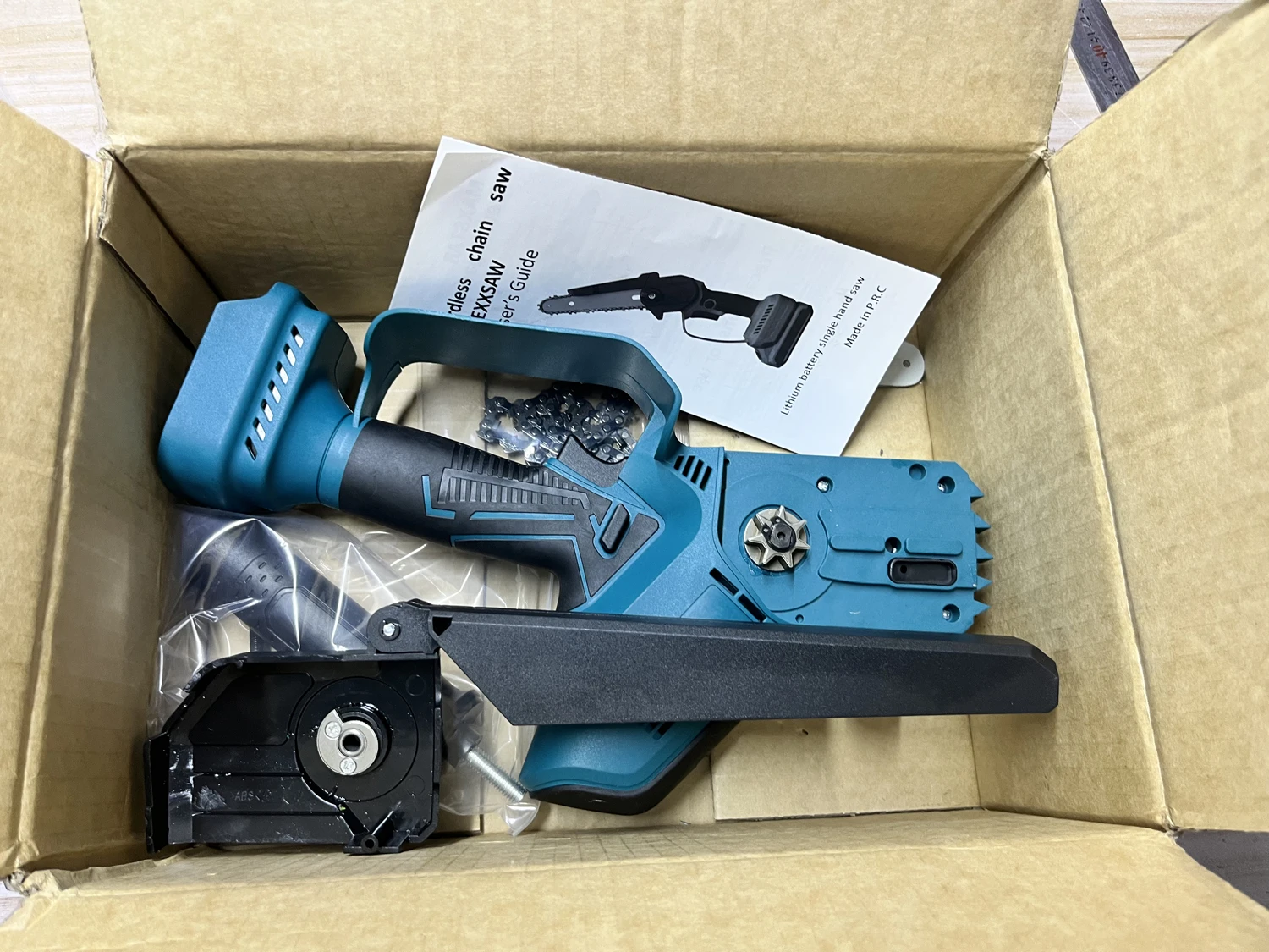 Small Handheld Saw Cordless Li-Ion 8-inch Brushless High-Speed Li-Ion Chain Saw-Batteries Not Included electric chainsaw