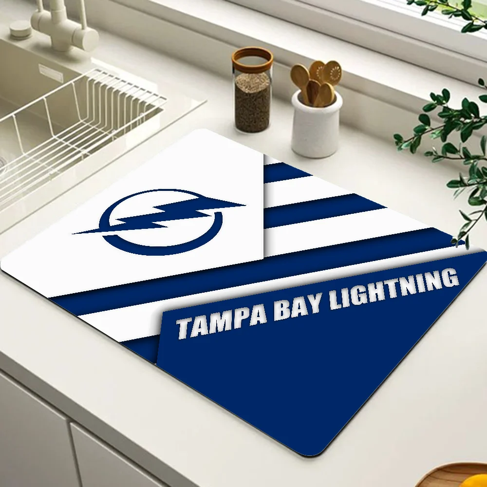 Ice Hockey Sports Exquisite Kitchen Drain Pad Super Absorbent Dinnerware Placemat Desktop Decor Pads Drying Rug Bathroom Mat 2