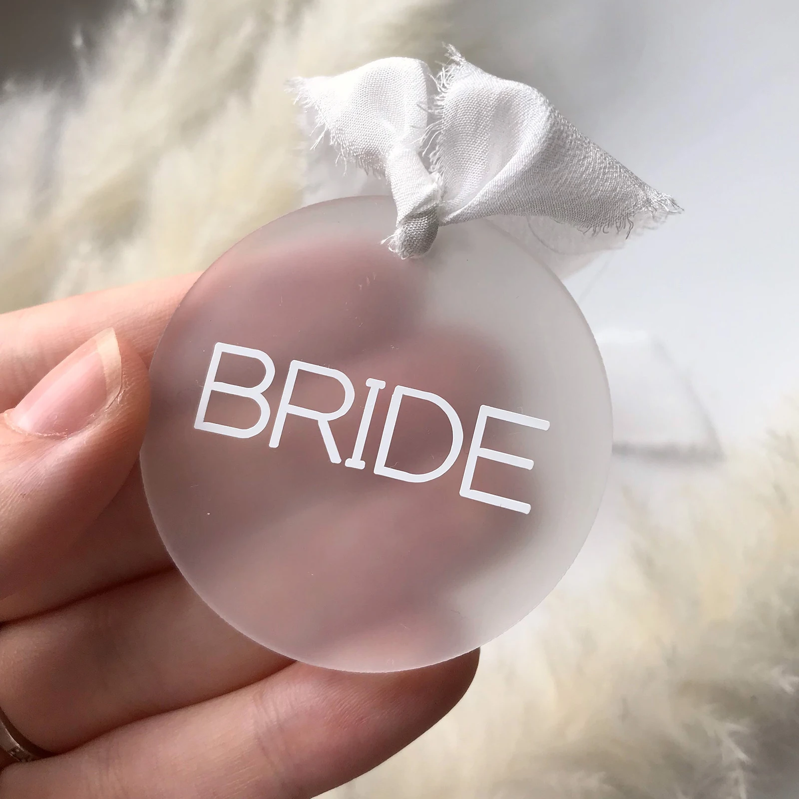 Blank Frosted Acrylic Round Wedding Place Card w/h Hole Circle Sheet for Gift Tag DIY Craft Art Painting Keychain Party Decor