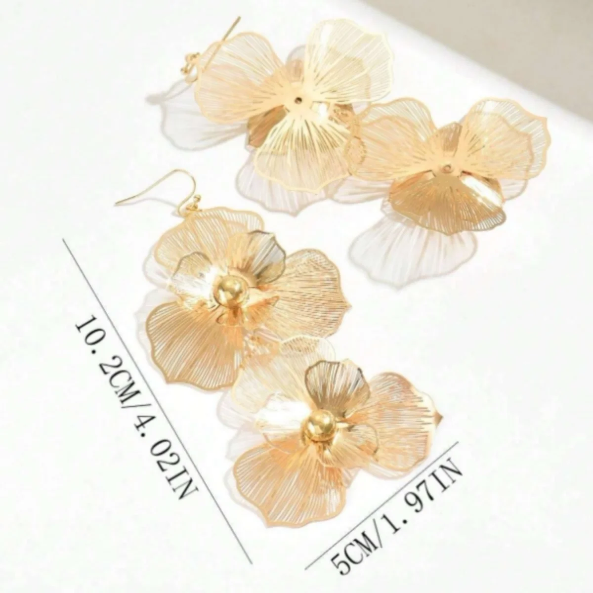 Fashionable Double-Layer Floral Drop Earrings for Women Exaggerated Design Long Floral Earrings Suitable For Daily Wear