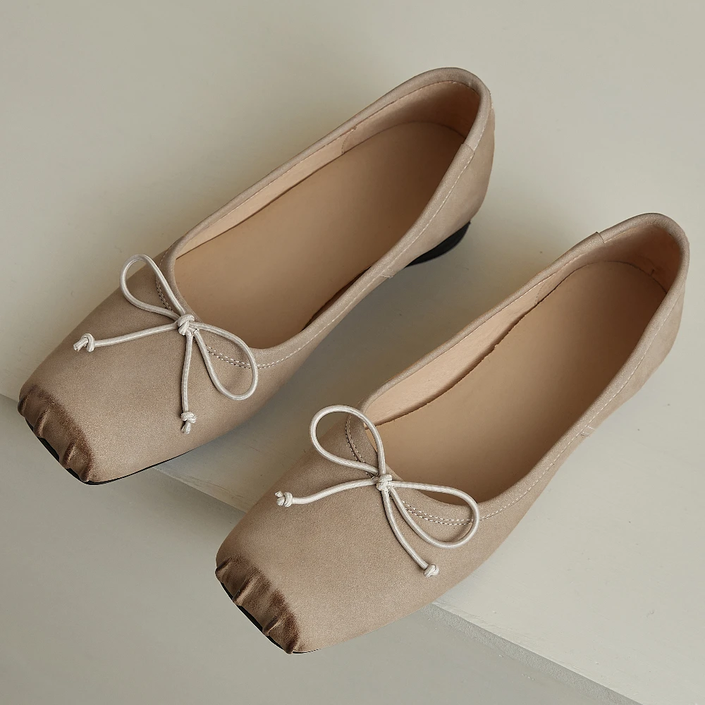 

Балетки женские из натуральной кожи с квадратным носком, мягкие удобные повседневные туфли на плоской подошве, без застежки, с бантиком, для отдыха