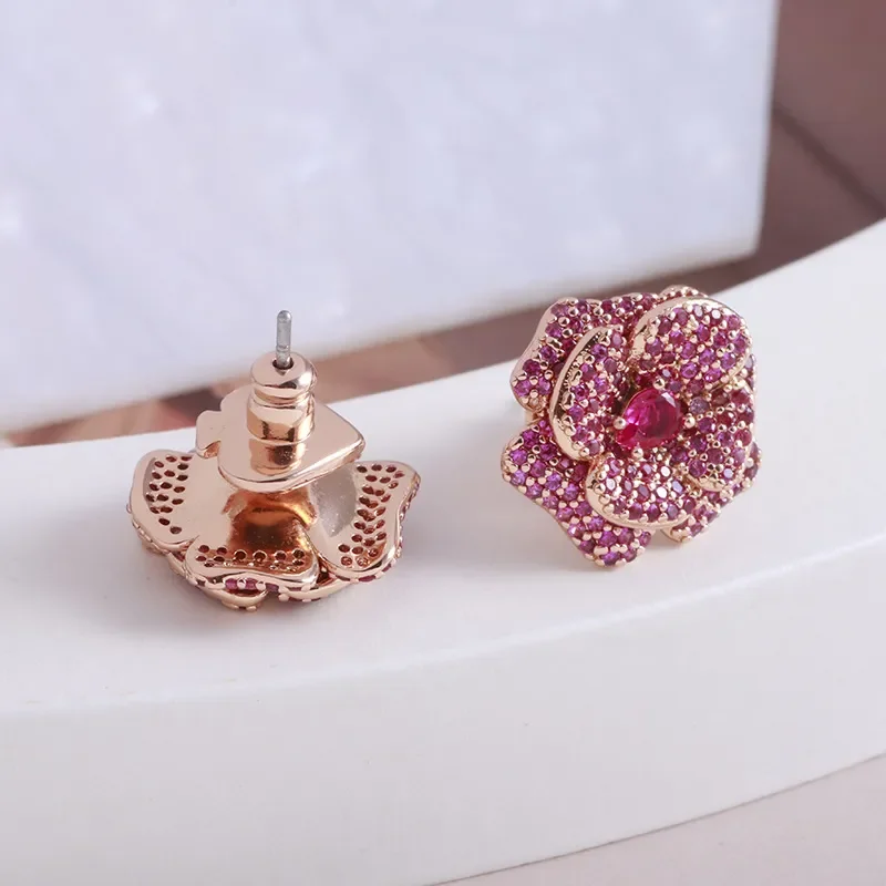 

European And American Accessories Wholesale Three-Dimensional Rose Camellia Modeling Ear Stud Earrings Necklace