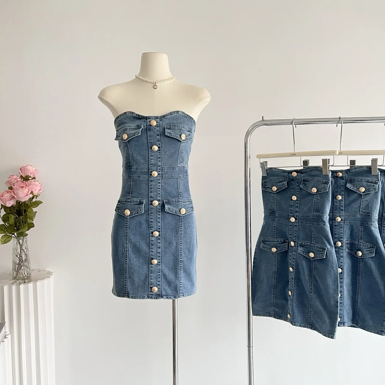 

Women's Chic Strapless Bodycon Mini Denim Dress Lady Summer Streetwear Sleeveless Slim Short Dress