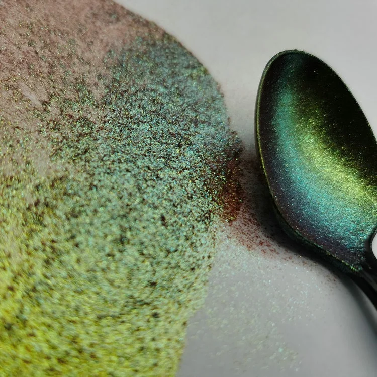 Bulk Chameleon Mica Powder Pigment Color Shift Pearl Pigment For