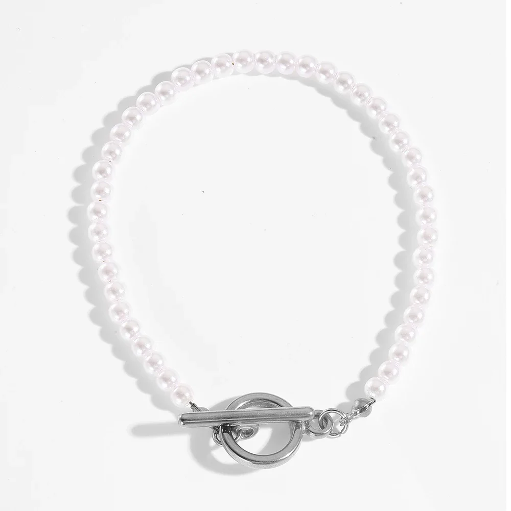 Friendship Bracelet Fashion New 2024 Resin Imitation Pearl OT Clasp Chain Women's Luxury Designer Jewelry Girlfriend Gifts 4
