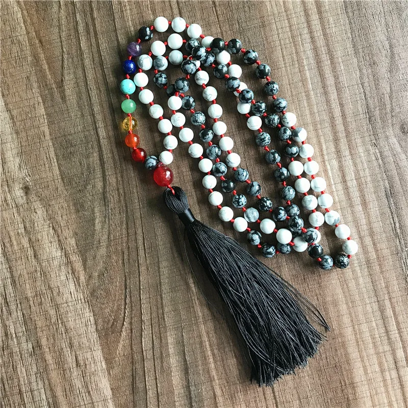 Halskette mit 108 Mala-Perlen, 7 Chakren, Quasten-Halsketten, Howlith- und Schneeflocken-Halskette, geknotete Heilenergie, Meditationsschmuck, Sweate
