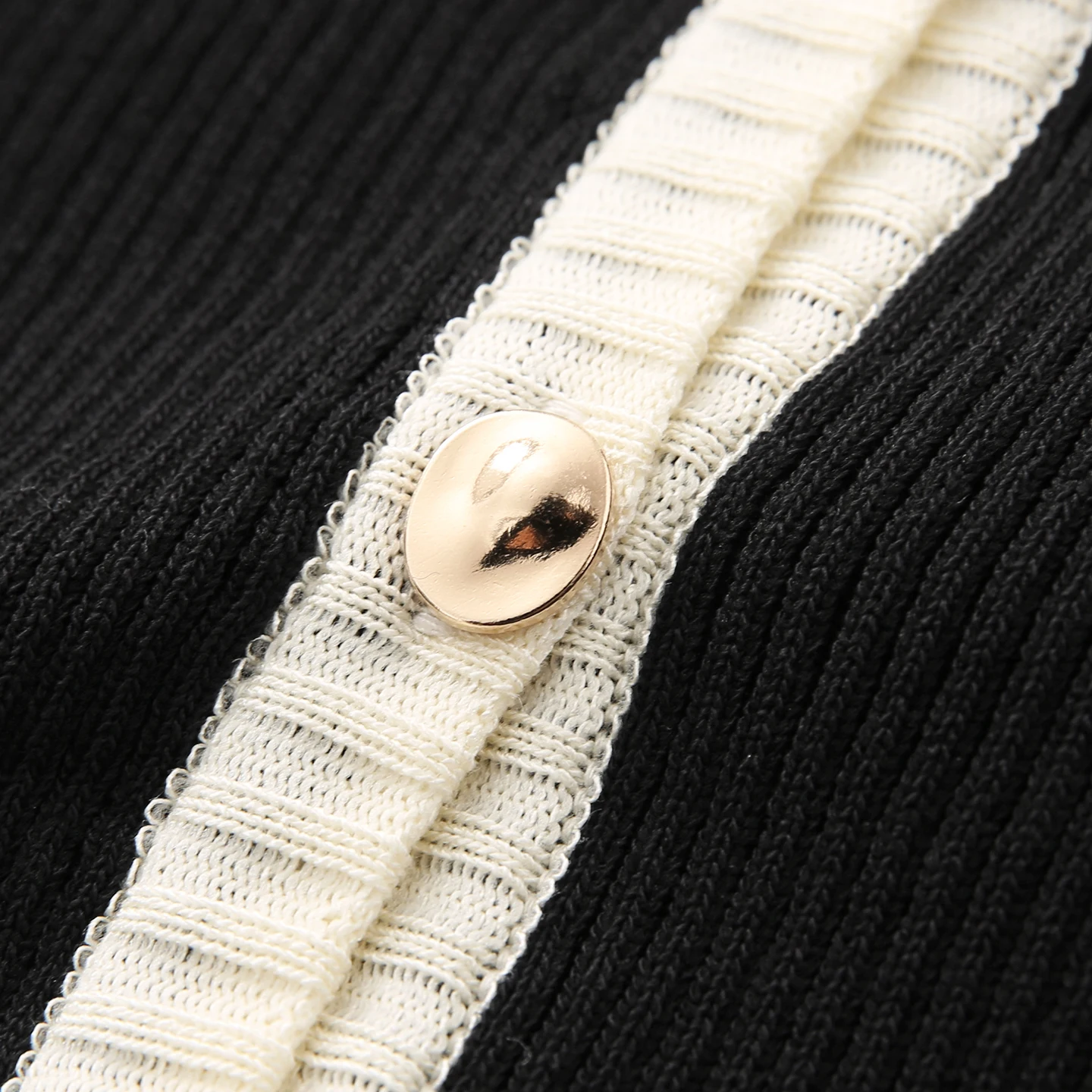 Women French Style V-Neck Cardigan Female Long Sleeved Knitt Sweater Coat Lady Spring Autumn Stacked Decoration Slim Knitted Top