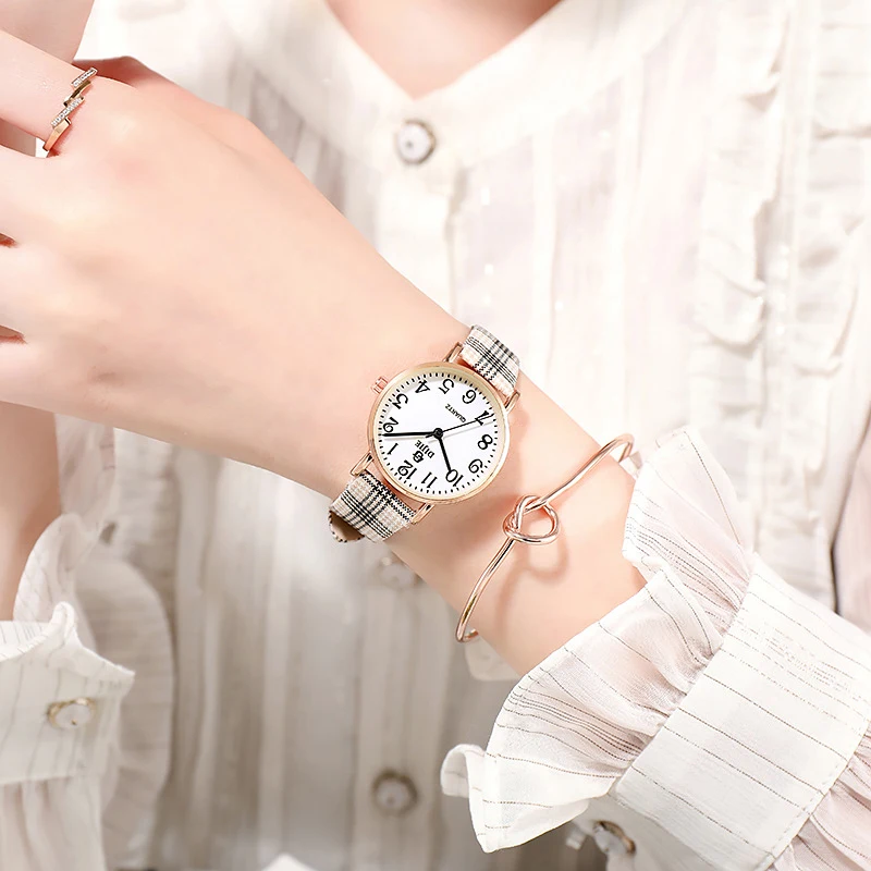

2022 New Watch Women Fashion Casual Leather Belt Watches Simple Ladies' Small Dial Quartz Clock Dress Wristwatches Reloj Mujer