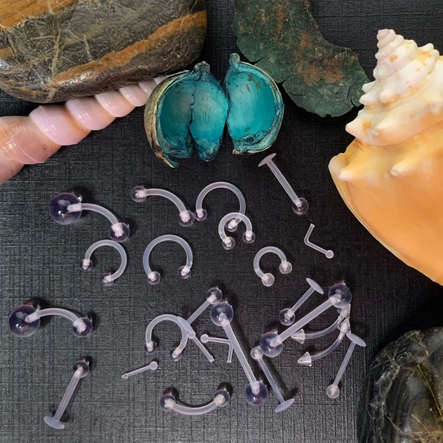 38 Pezzi Ferma Piercing Trasparenti | Per Naso, Labbra, Orecchio | Plastica Ipoallergenica - Foto 2