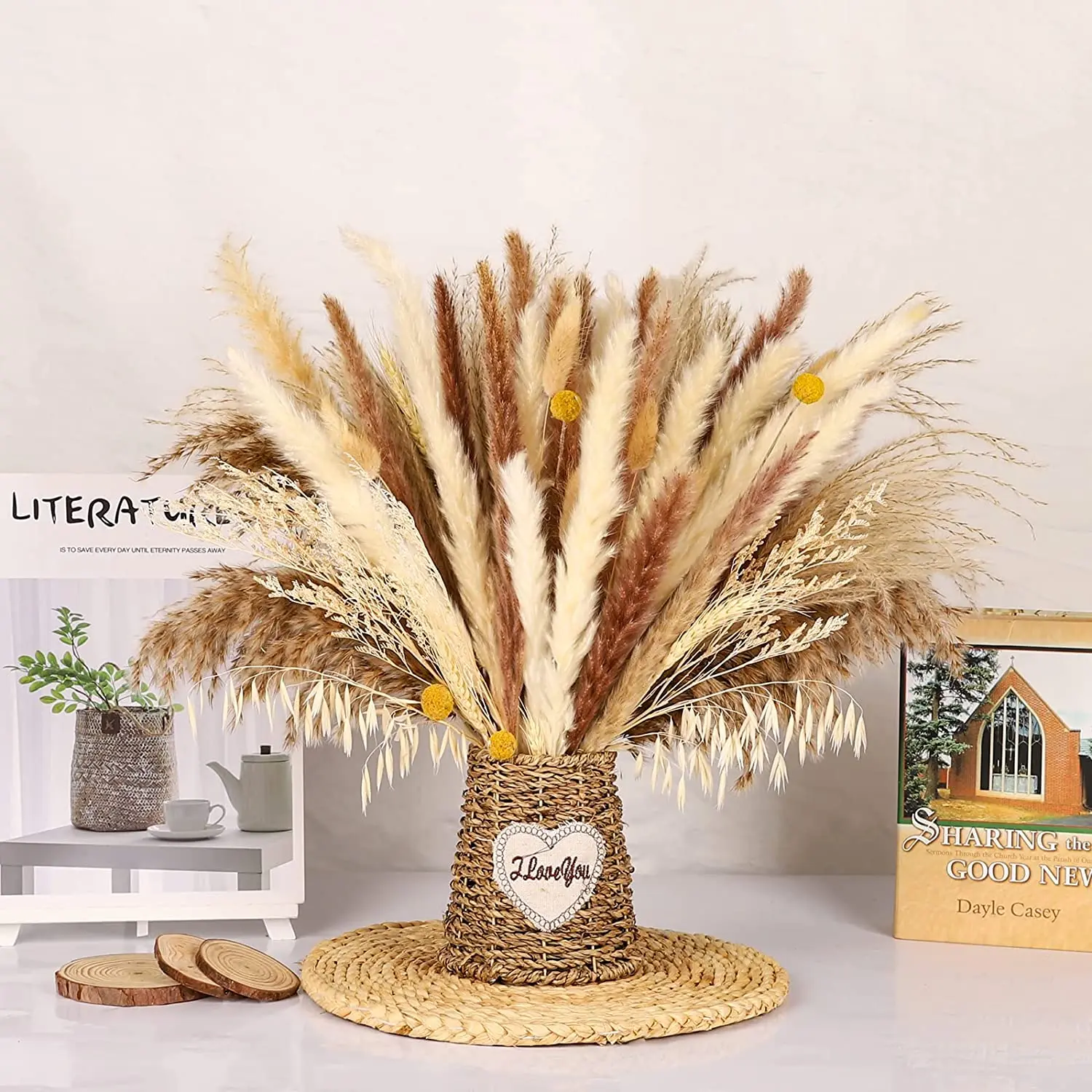 15 Dried Pampas Grass Decor Ideas for Instant Texture and Style