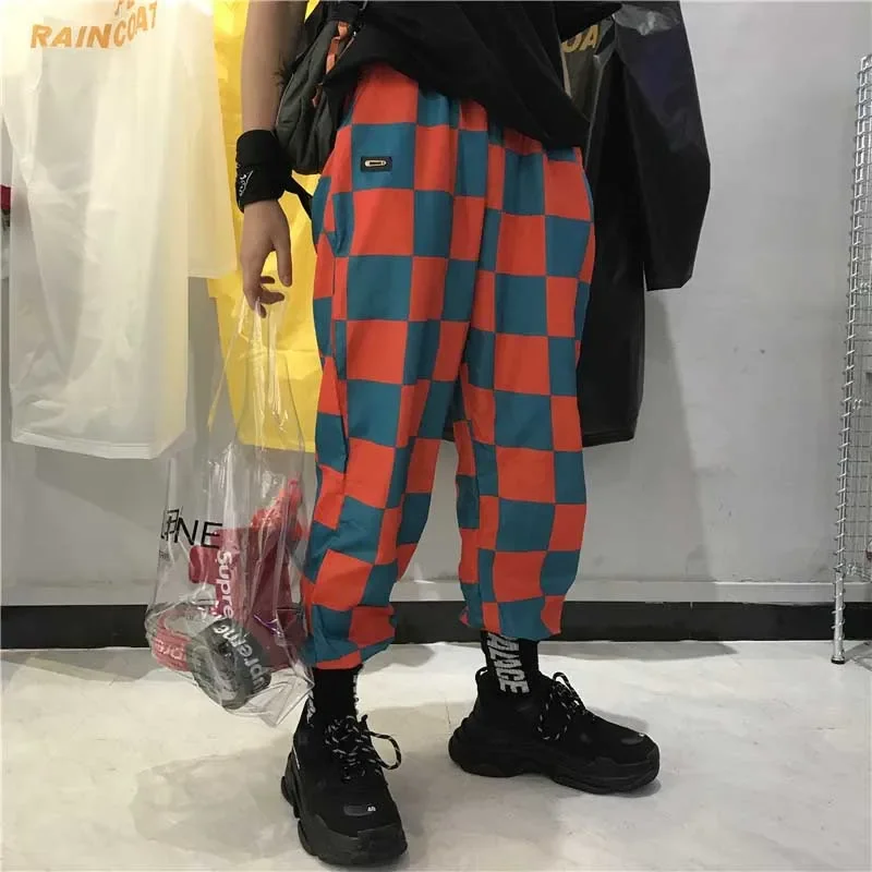 

Men and Women Harajuku Lattice Loose Trousers Korean Couple Casual Breeches Pockets Fashion Hip-hop New Checkerboard Harem Pants