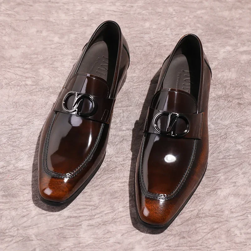 Genuine leather handmade shoes with a shiny finish. Brand new Men main image 4