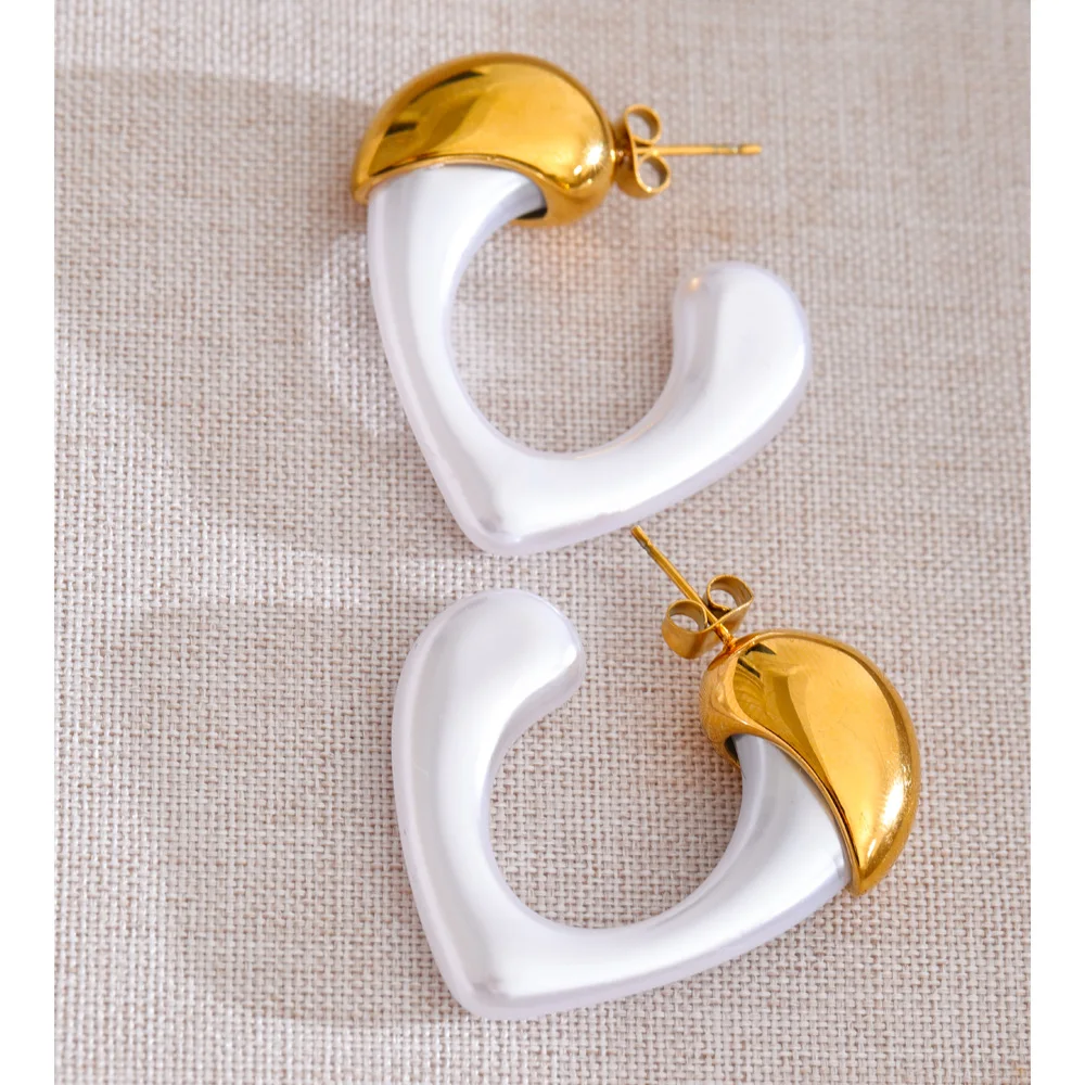 Yhpup Vintage Imitation Pearl Heart Hollow Earrings Stainless Steel