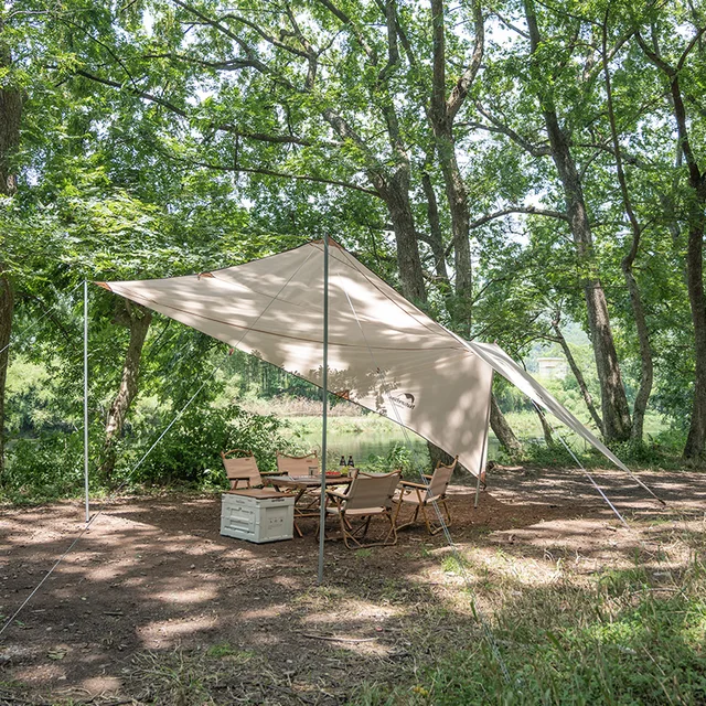 Naturehike Gabled 야외 자동차 테일 캐노피는 천재로운 기능과 편리함을 제공하는 아이템입니다.