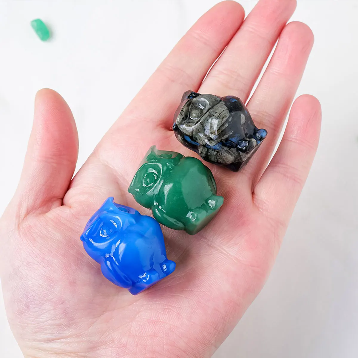 1pc natürlichen Kristall Mini geschnitzte Eule Kristall Geschenk Heils tein Wohnkultur Edelstein Handwerk Reiki Figur Tier Kind Geschenke – Detail 2