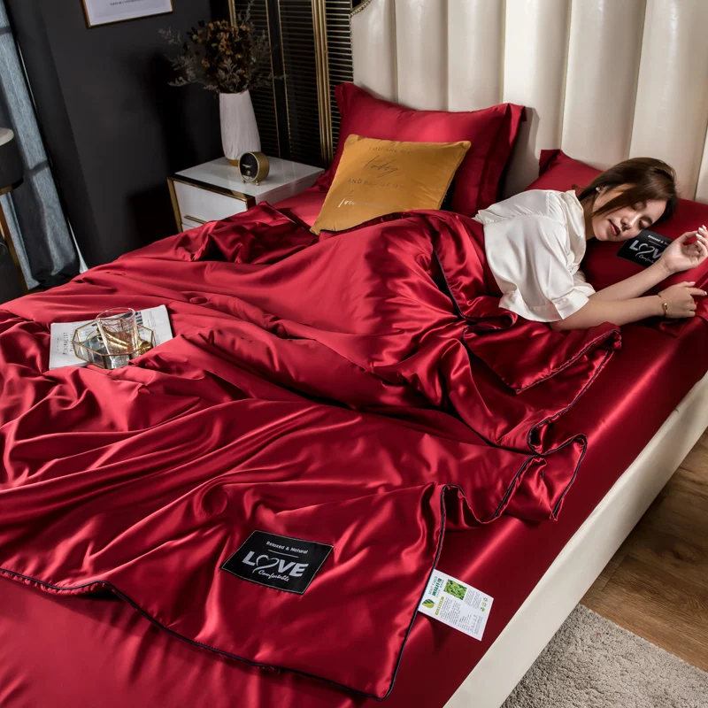 Summer Mulberry Silk Comforter Duvet Insert Luxury Natural Silk Blanket Satin Bedding Quilt Queen Single Double Twin Size Bed 6 Summer Mulberry Silk Comforter Duvet Insert Luxury Natural Silk Blanket Satin Bedding Quilt Queen Single Double Twin Size Bed 6